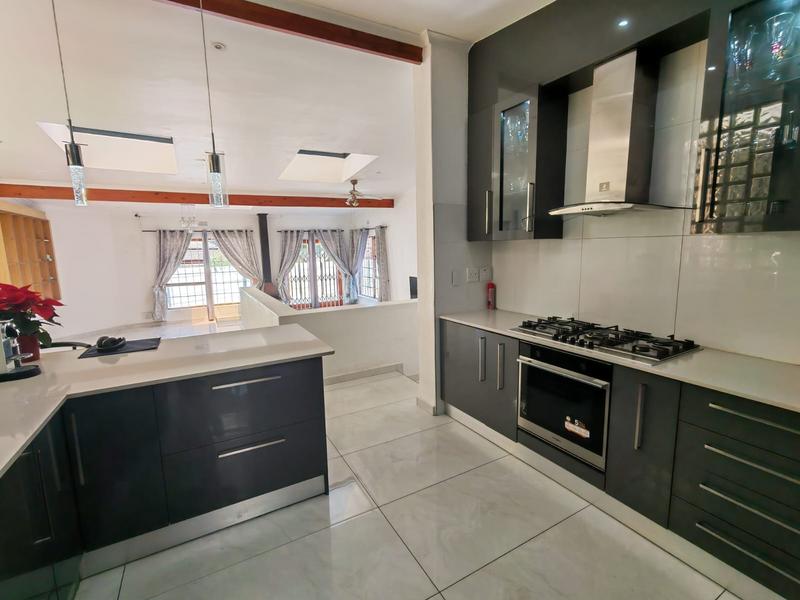 5 Bedroom Property for Sale in Welgelegen Western Cape